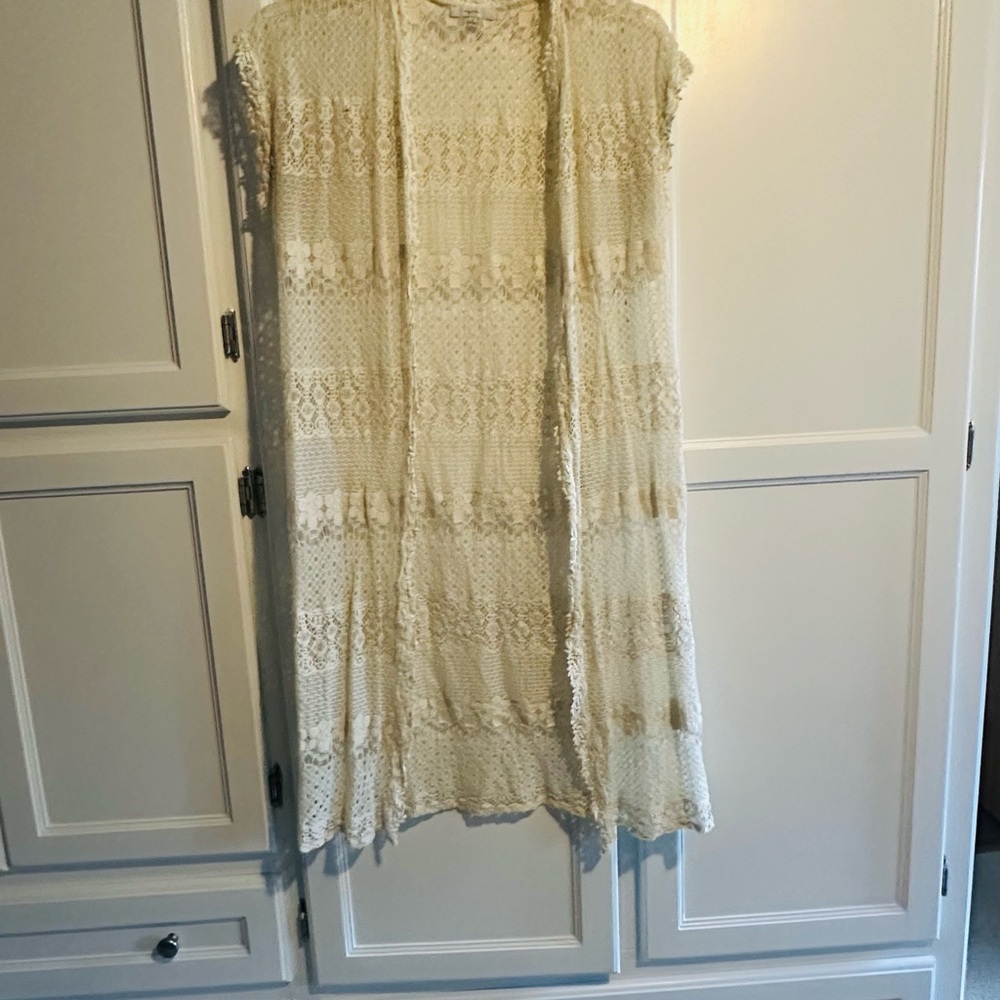 Mystree Ivory Lace Top
